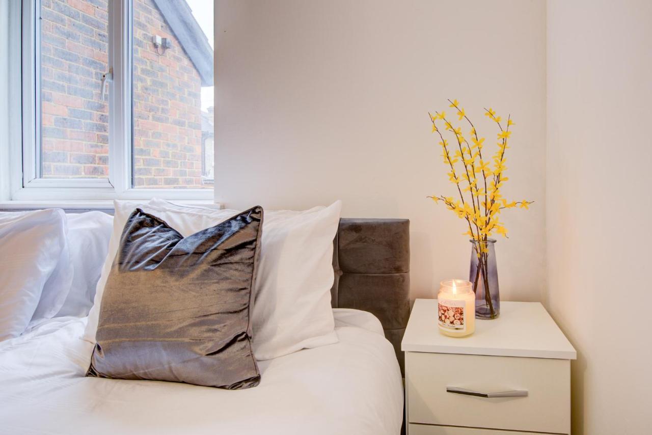 Spacious Urban Apartment In London Borough of Croydon Exteriör bild