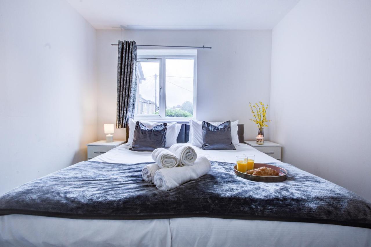 Spacious Urban Apartment In London Borough of Croydon Exteriör bild